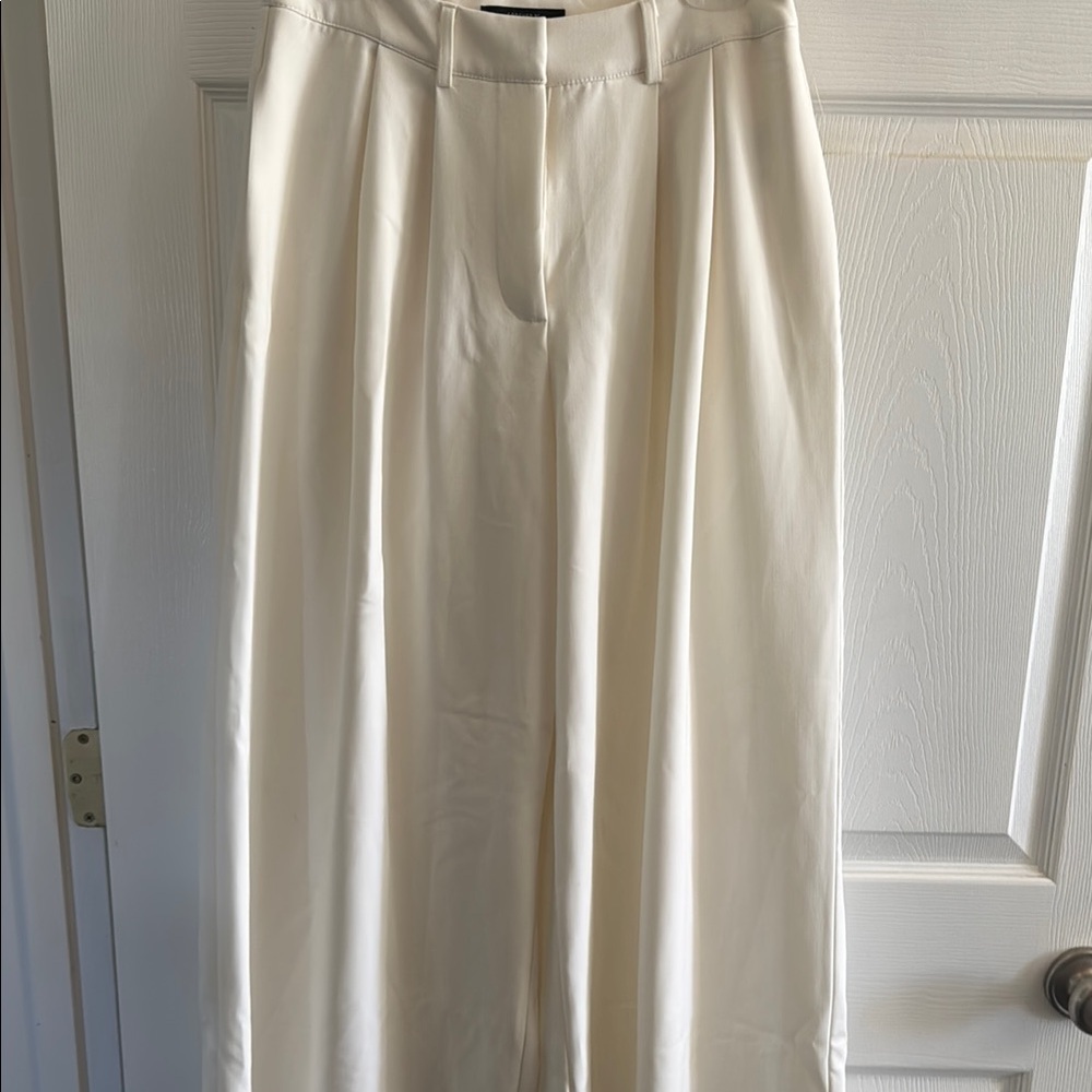 Elegant off-white Wide-Leg Trousers